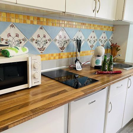 Estudio Jimena Carabeo En El Centro De Nerja Zewnętrze zdjęcie