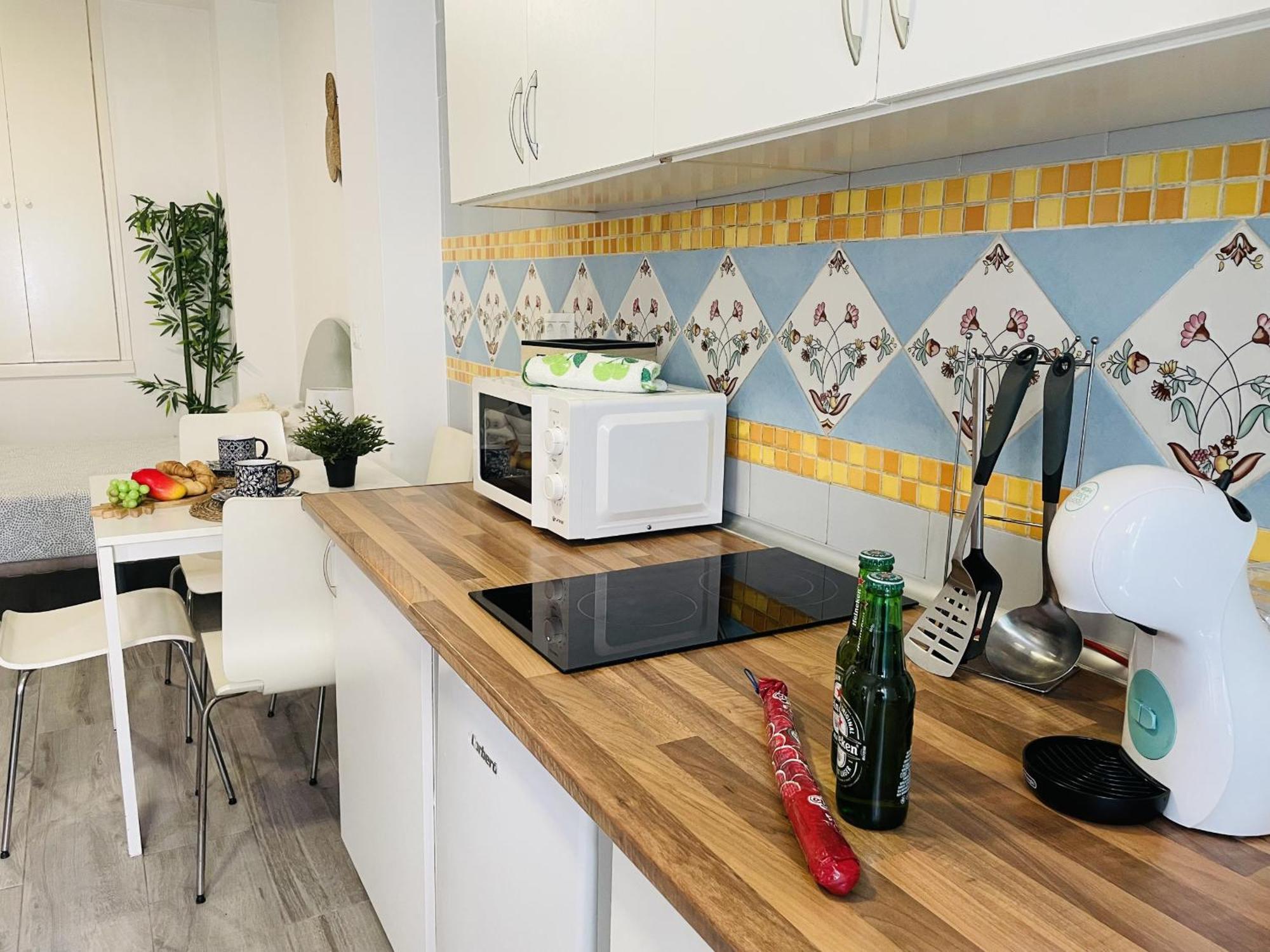 Estudio Jimena Carabeo En El Centro De Nerja Zewnętrze zdjęcie