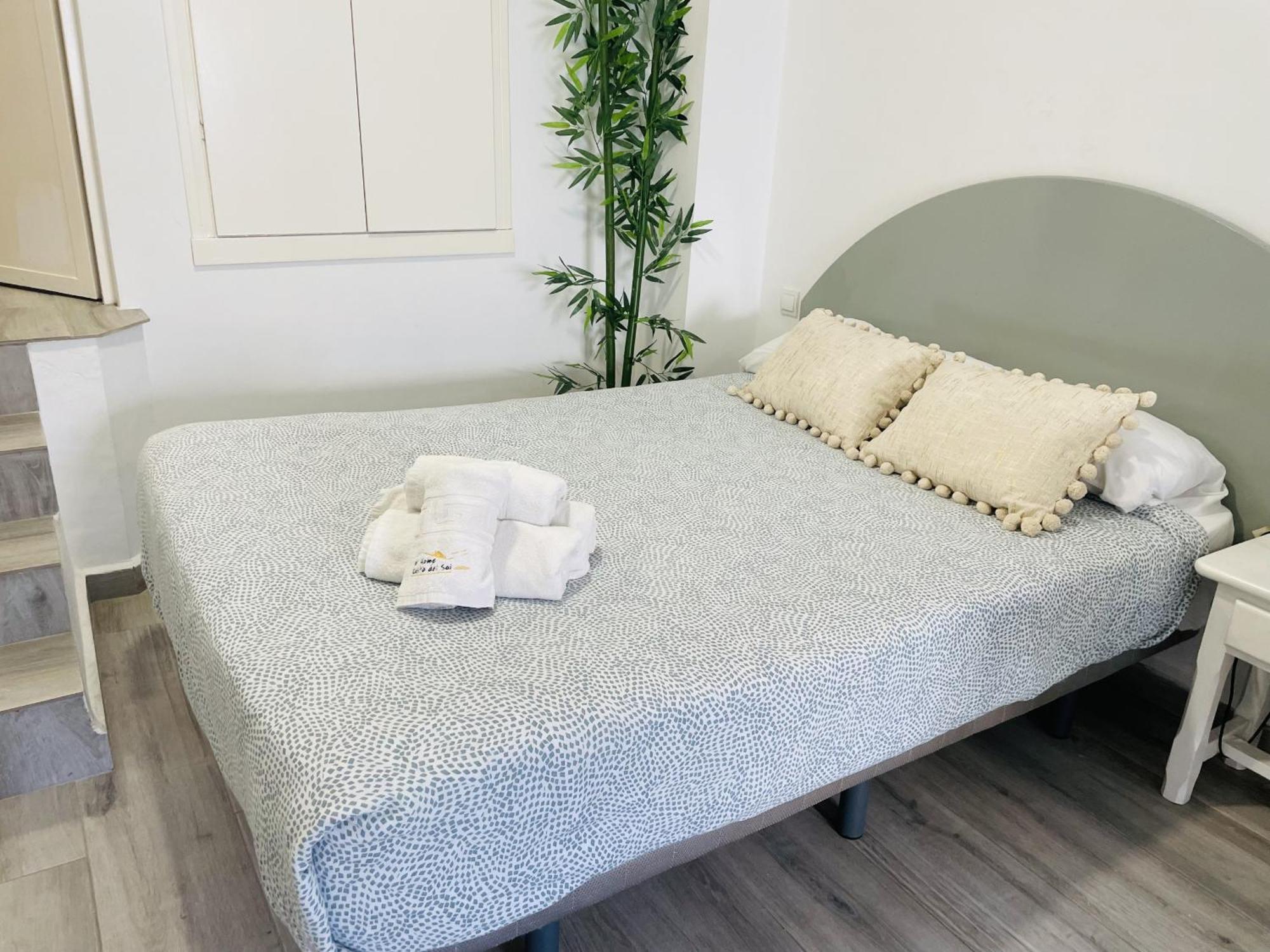 Estudio Jimena Carabeo En El Centro De Nerja Zewnętrze zdjęcie